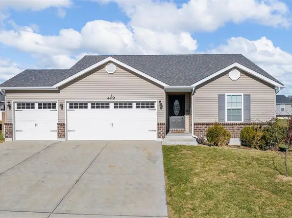 409 Split Rail Dr, Wright City, MO 63390
