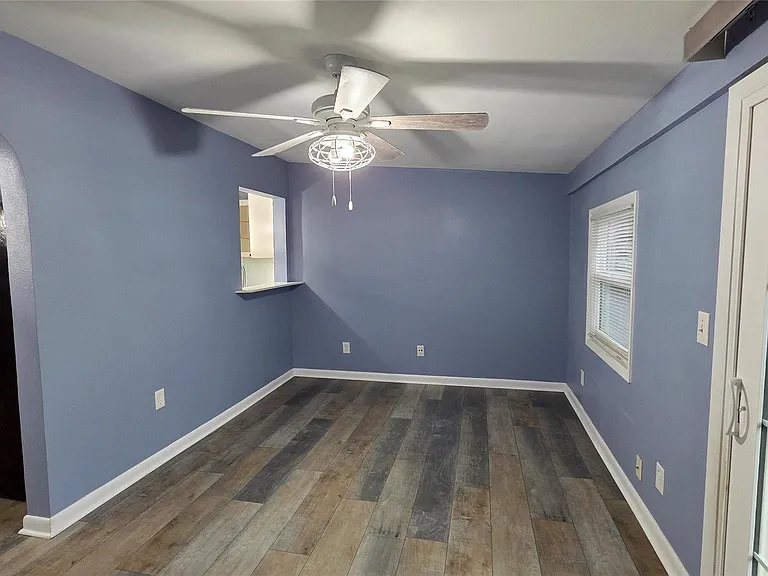 426 Tulip Dr — Photo 12