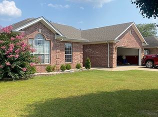 15 Canyon Ct, Cabot, AR 72023