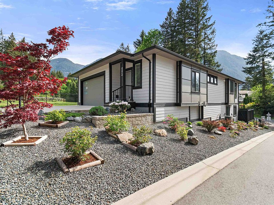 1st image of 21196 Kettle Valley Rd #13
