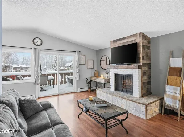 4839 Bryn Mawr Ct APT 5, Anchorage, AK 99508