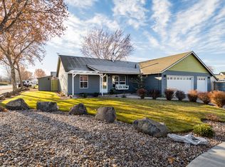 692 NE Fieldstone Ln, Prineville, OR 97754