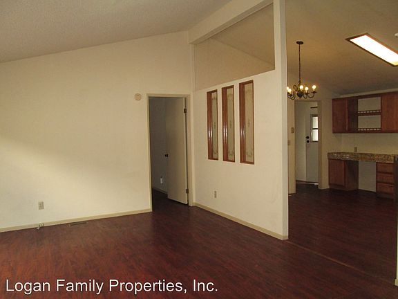 5th image of 14955 Avenida Venusto Unit 11