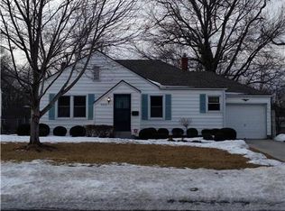 5021 W 51st St, Roeland Park, KS 66205
