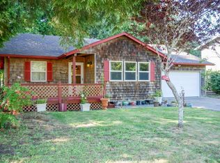 1570 SW Fairway Dr, Waldport, OR 97394