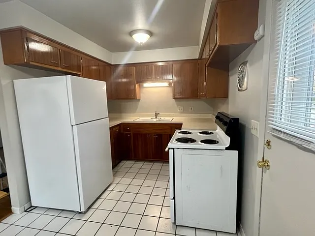 806 Mayfair Ave — Photo 13