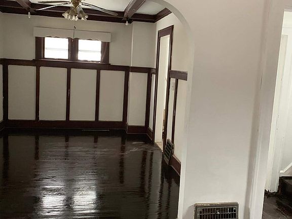 5th image of 515 Bina Ave