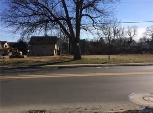 4 Hyde Pl, Toledo, OH 43610