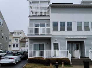 6522 Beach Front Rd #1, Arverne, NY 11692