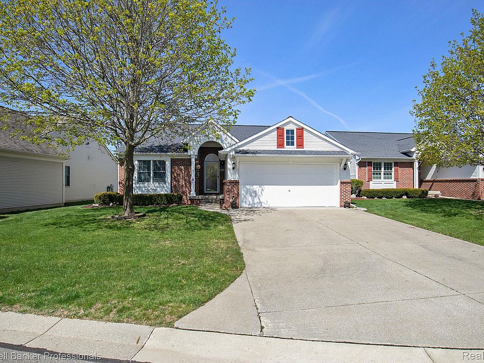 1st image of 621 Rolling Hills Ln #31