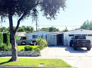 1269 Oak St, Santa Ana, CA 92707