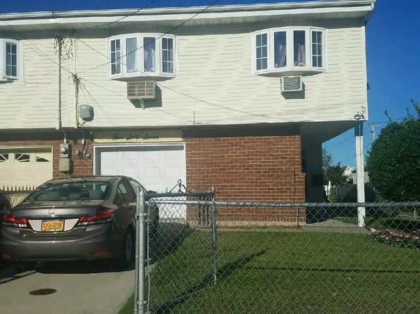 567 Beach 65th St, Far Rockaway, NY 11692