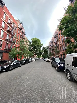 Rented by Alpha Properties NYC I LLC | media 33