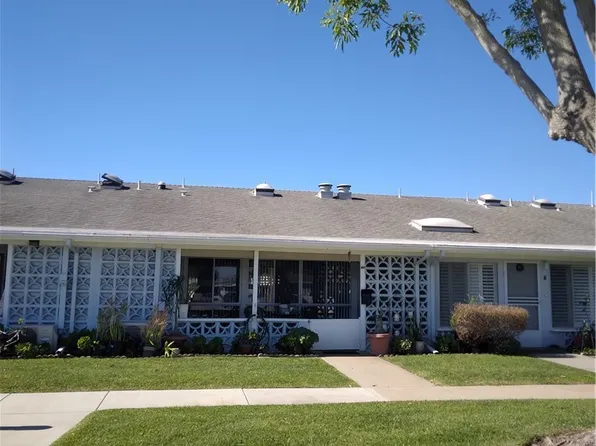 13860 El Dorado Dr #M3, Seal Beach, CA 90740