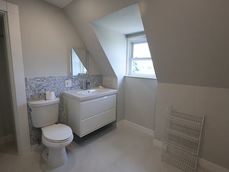 318 Tappan St #3 — Photo 12