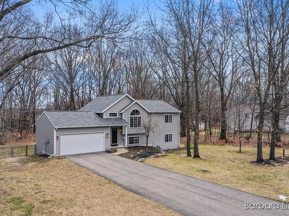 975 Scenic View Dr, Plainwell, MI 49080 Zillow