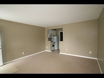 5th image of 3527 Plantation Way Unit 693