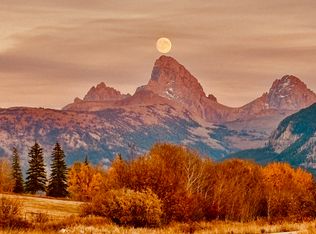 2250 N State Line Rd, Alta, WY 83414