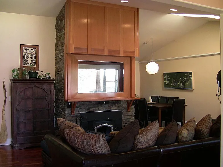 2810 Iowa Dr — Photo 13