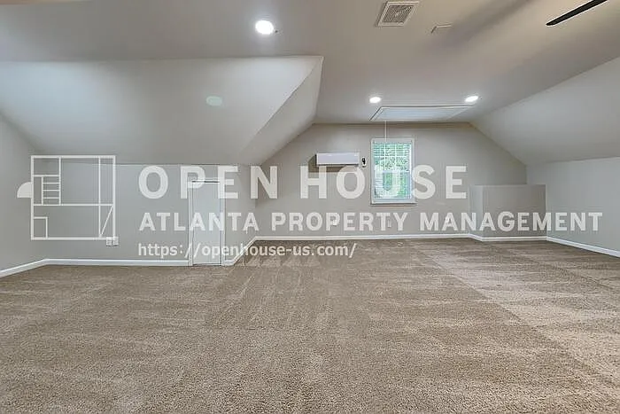 2075 Pinella Dr — Photo 18