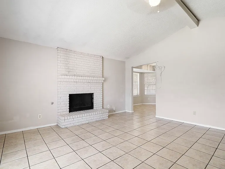 2918 E Glen Dr #B — Photo 8