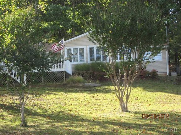 3rd image of 3962 Hickory Cove Ln