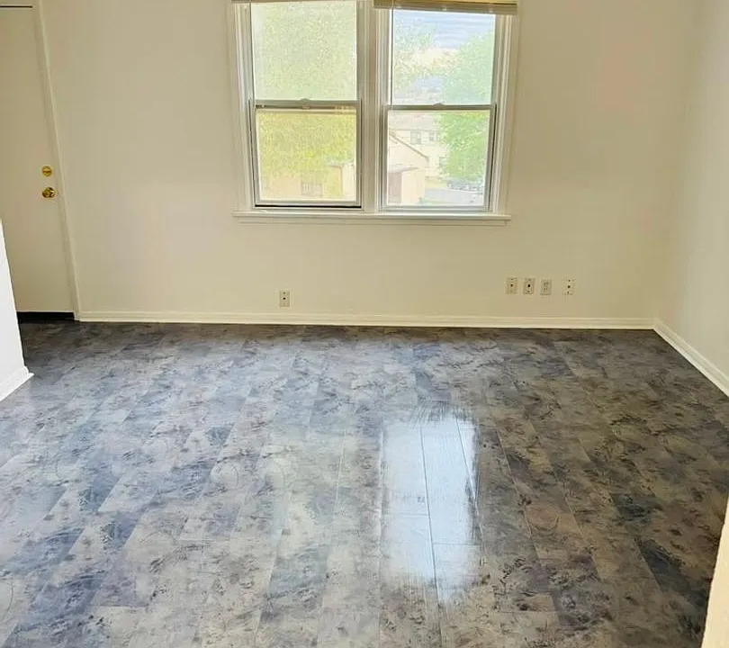 420 NW 15th St