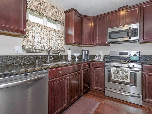 5th image of 1222 Naranca Ave