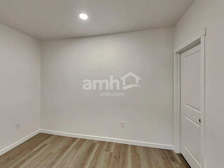 26153 E Calhoun Cir — Photo 15