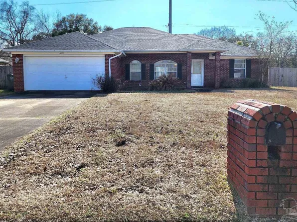 6000 Yellow Rose Dr, Pensacola, FL 32526