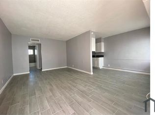 216 W Philadelphia Ave #9, Las Vegas, NV 89102