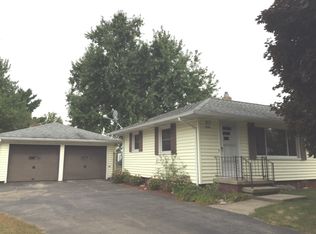 2796 Sharon Dr, Adrian, MI 49221