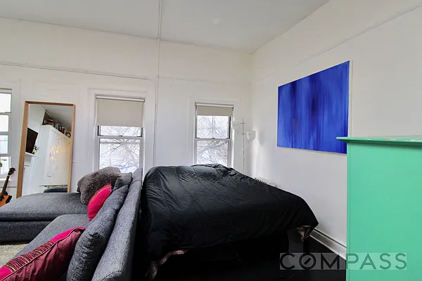 Rented by Compass | media 17