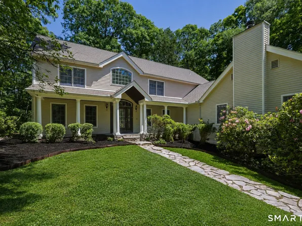 39 Powder Horn Hill Road, Wilton, CT 06897