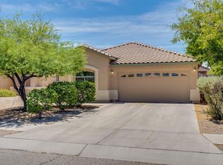 2335 W Golden Hills Rd, Tucson, AZ 85745