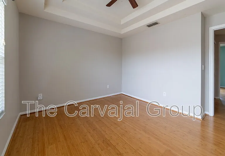 3933 Cleary Way — Photo 18