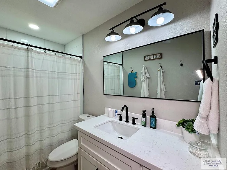 35059 Anaqua Dr — Photo 18
