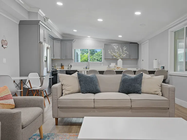 10861 Markev St — Photo 10