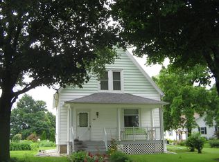 105 S Locust St, Loda, IL 60948