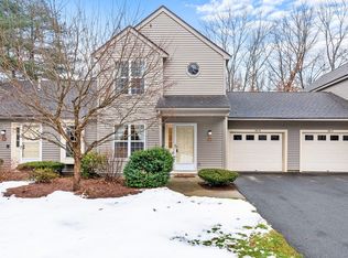 303 Ridgefield Cir #B, Clinton, MA 01510