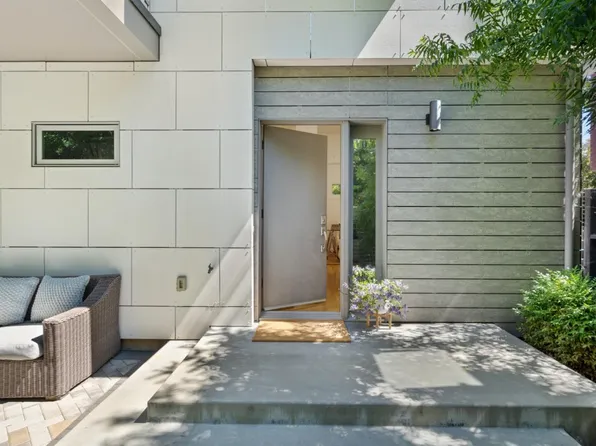 616 College Ave, Menlo Park, CA 94025