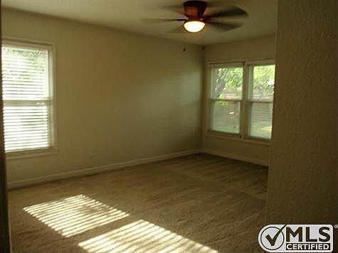 5th image of 4241 S 6th St