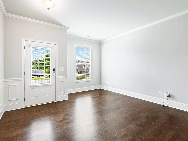 4350 Cordova Ln — Photo 14