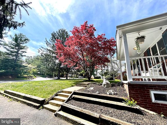 4th image of 28321 Kemptown Rd