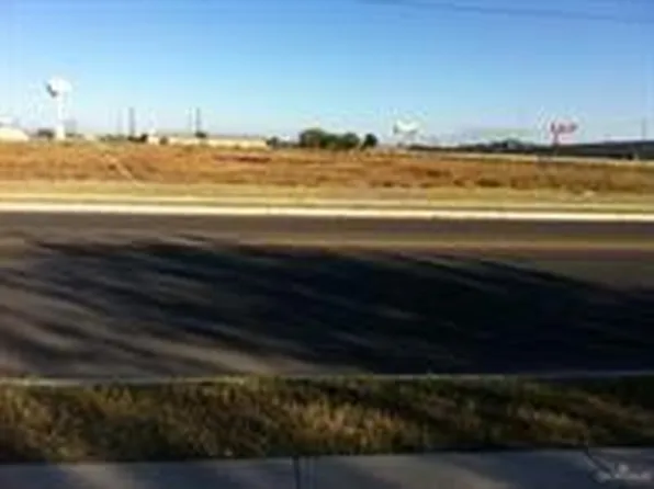 107 E Veterans Blvd, Palmview, TX 78572