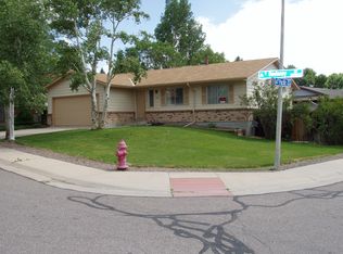 2048 S Devinney St, Lakewood, CO 80228