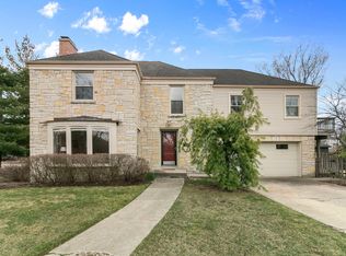 333 Addison Rd, Riverside, IL 60546