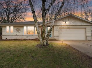 S68W12977 Camilla DRIVE, Muskego, WI 53150