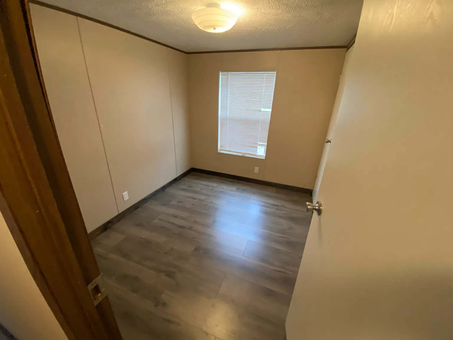 3 bed, $1,500 — Photo 3