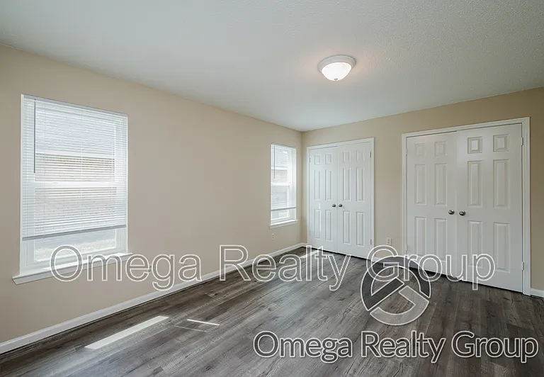 3638 Castle Ridge Rd — Photo 16